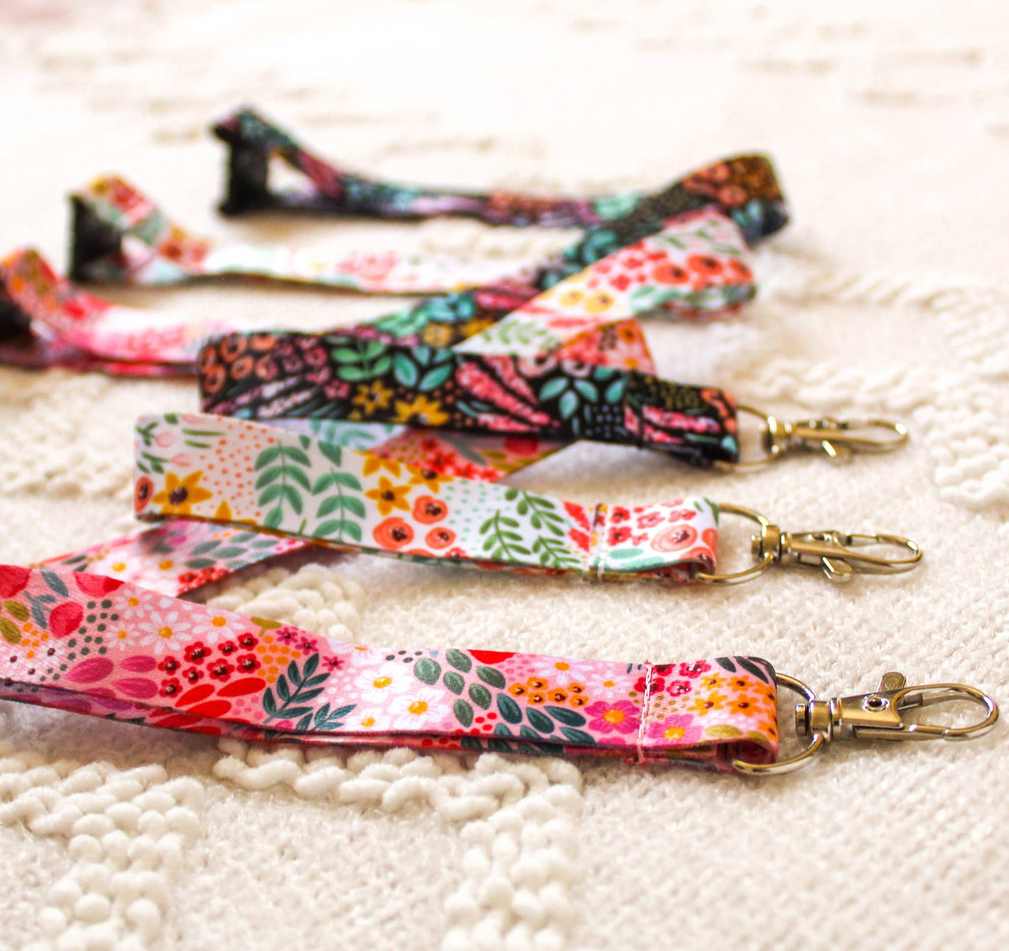 Breakaway Lanyard; Black Floral