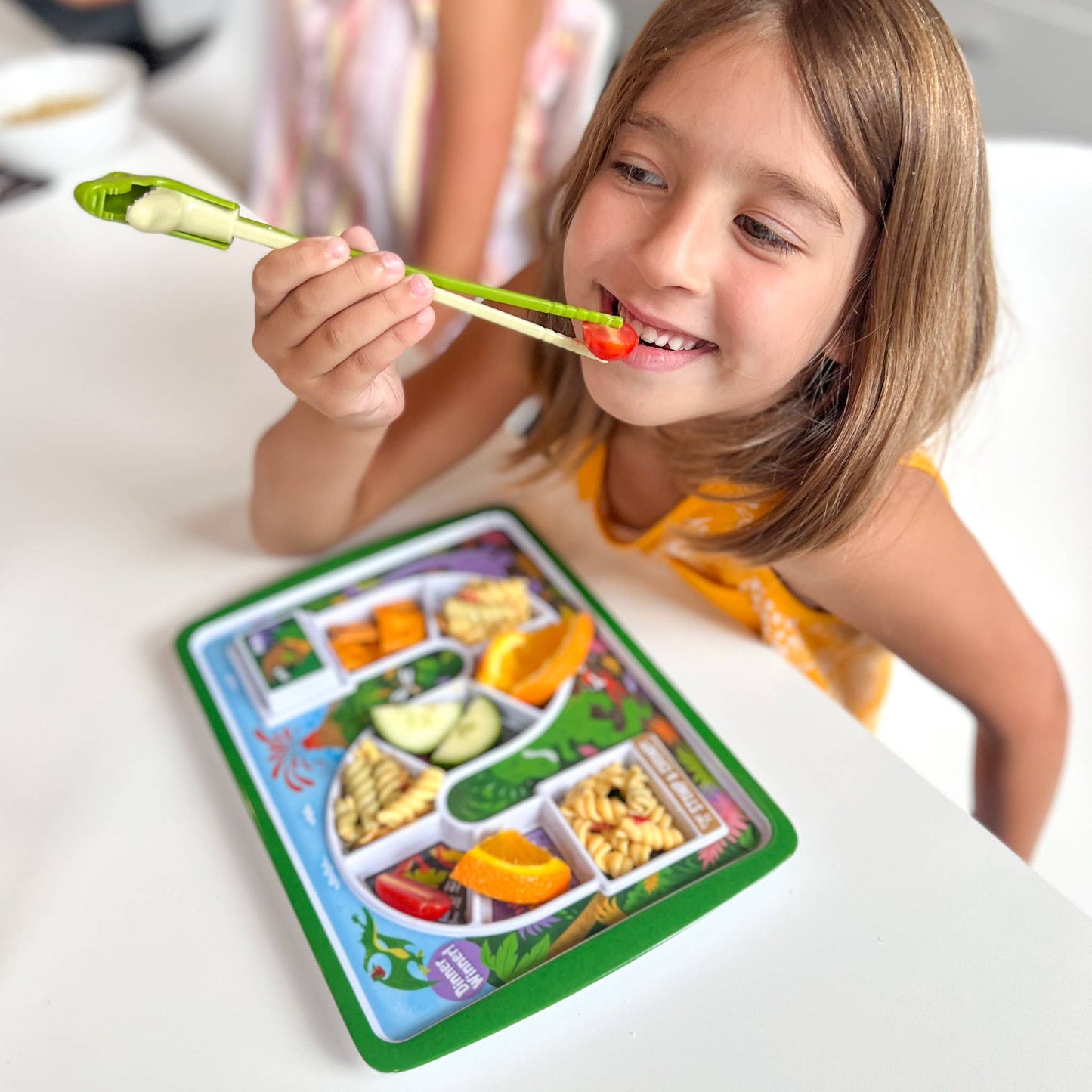 Dinner Winner; Dinosaur Kids (Tray / Plate)