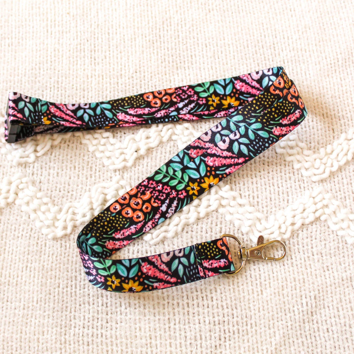 Breakaway Lanyard; Black Floral