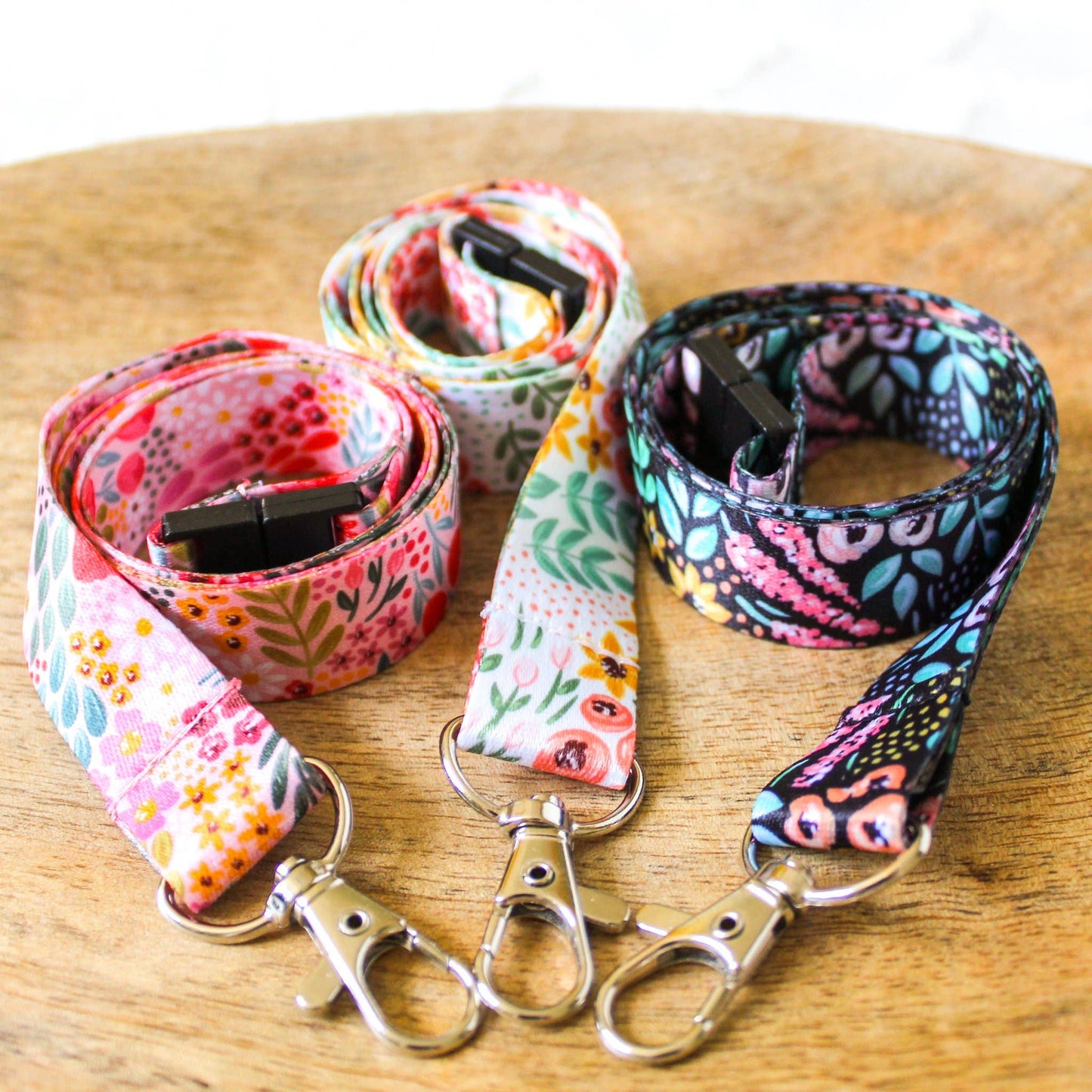 Breakaway Lanyard; Black Floral