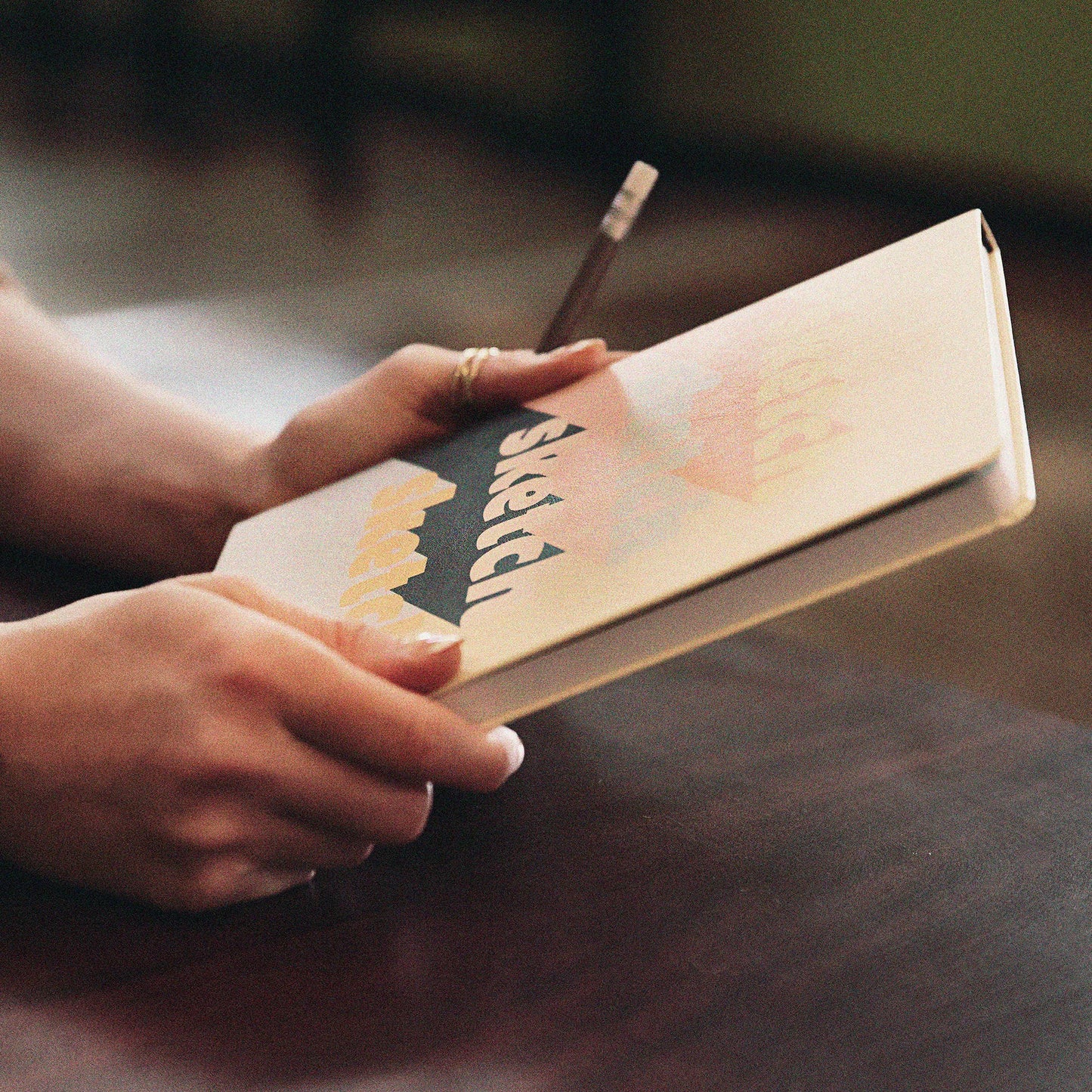 Sketchbook; Sketch Sketch Sketch (Medium Hardcover)