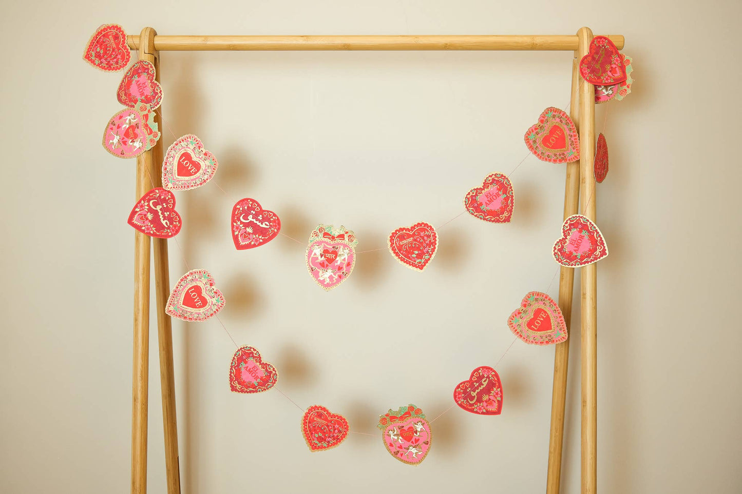 Garland; Valentine's By East End Press (9.8 ft Long)