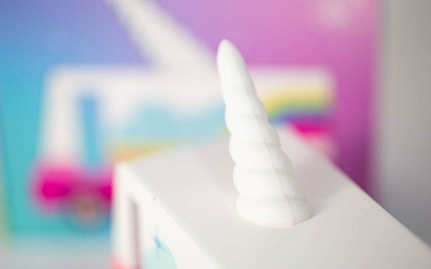 Candylab Unicorn Van (Wooden Diecast Toy)